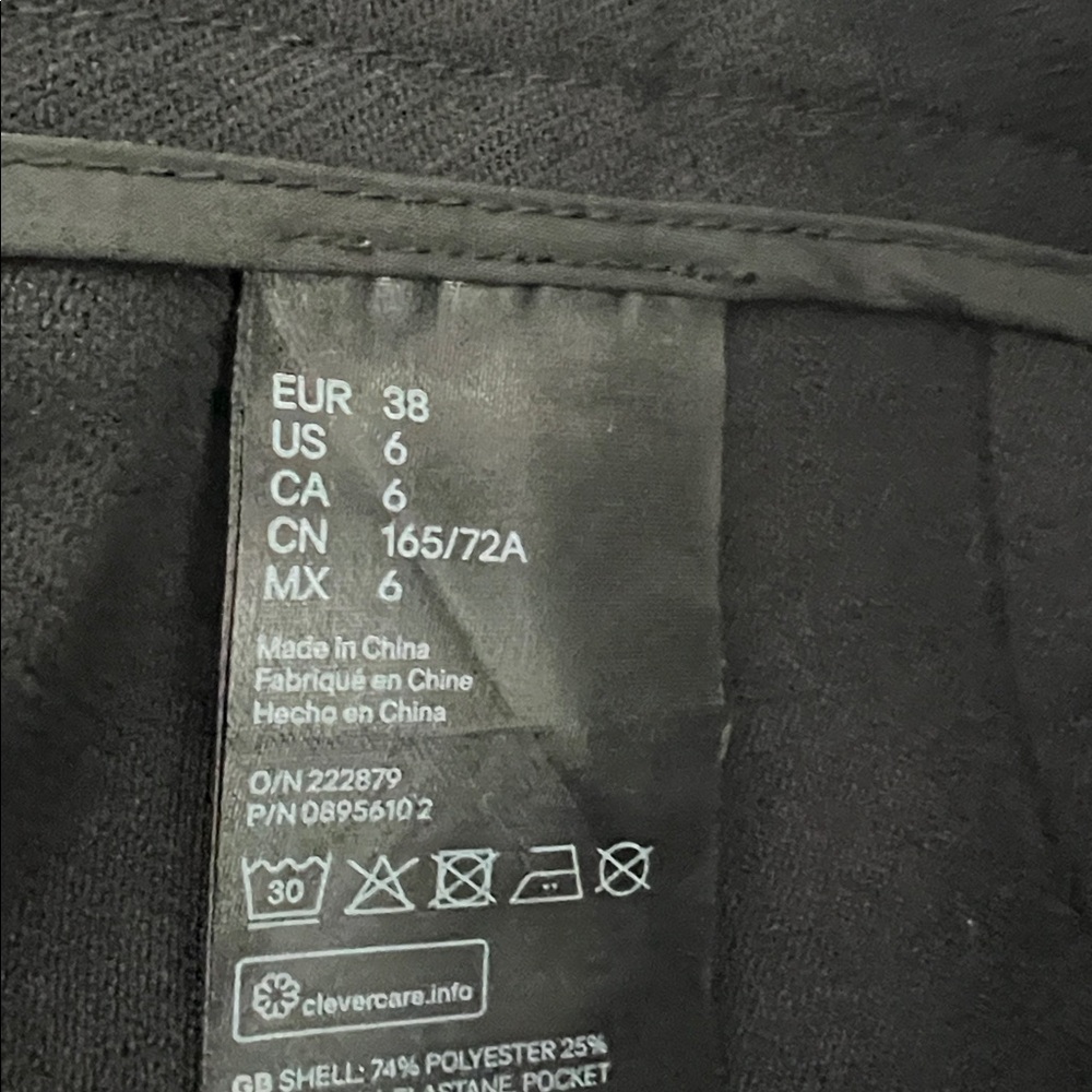 H&M Black Garment - Picture 6 of 6
